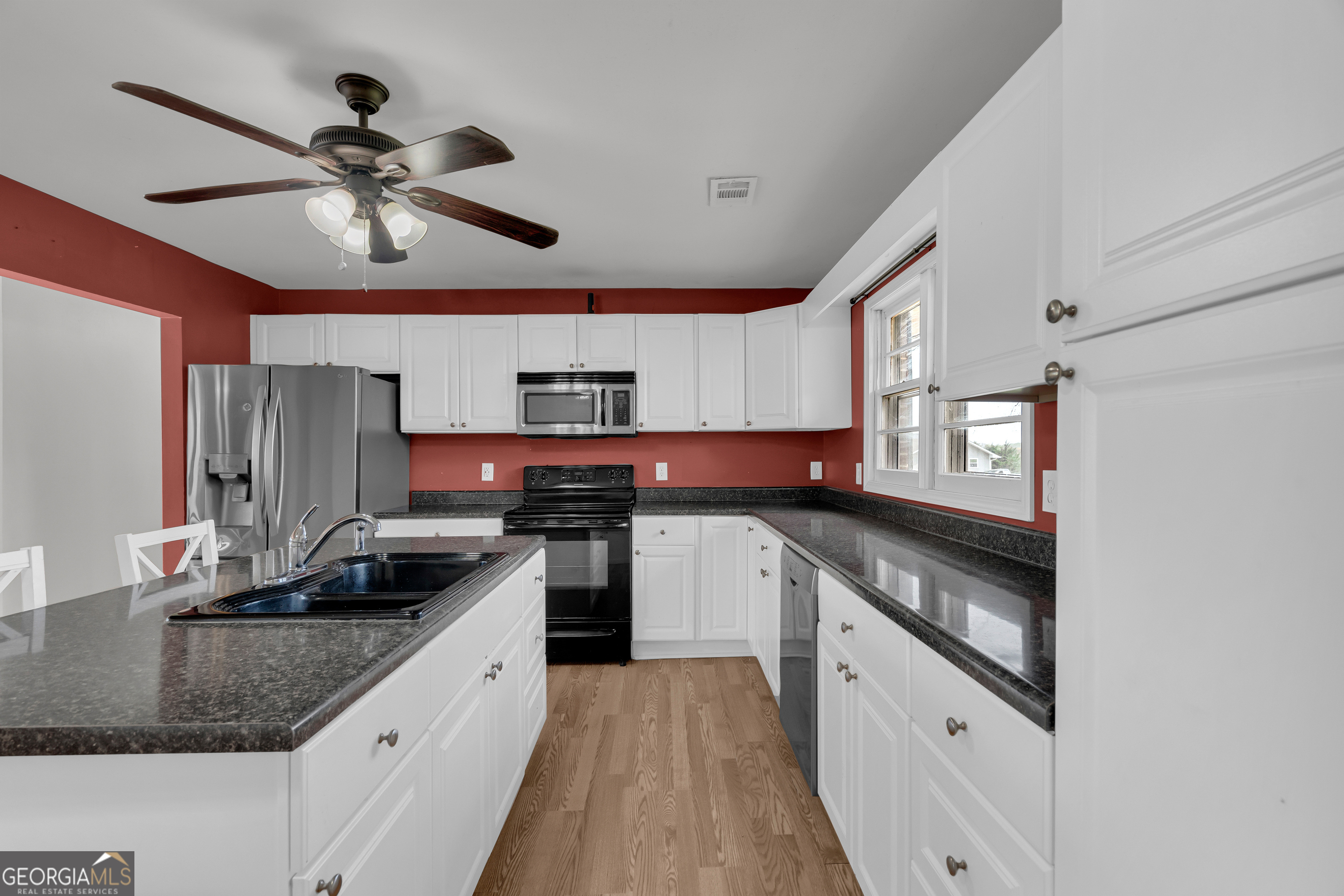 821 Highway 323 Gillsville GA 30543