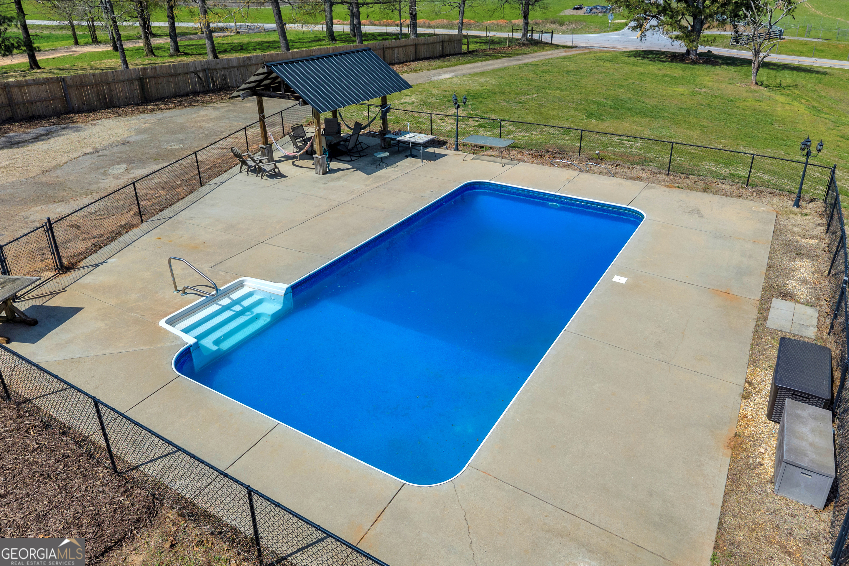 821 Highway 323 Gillsville GA 30543