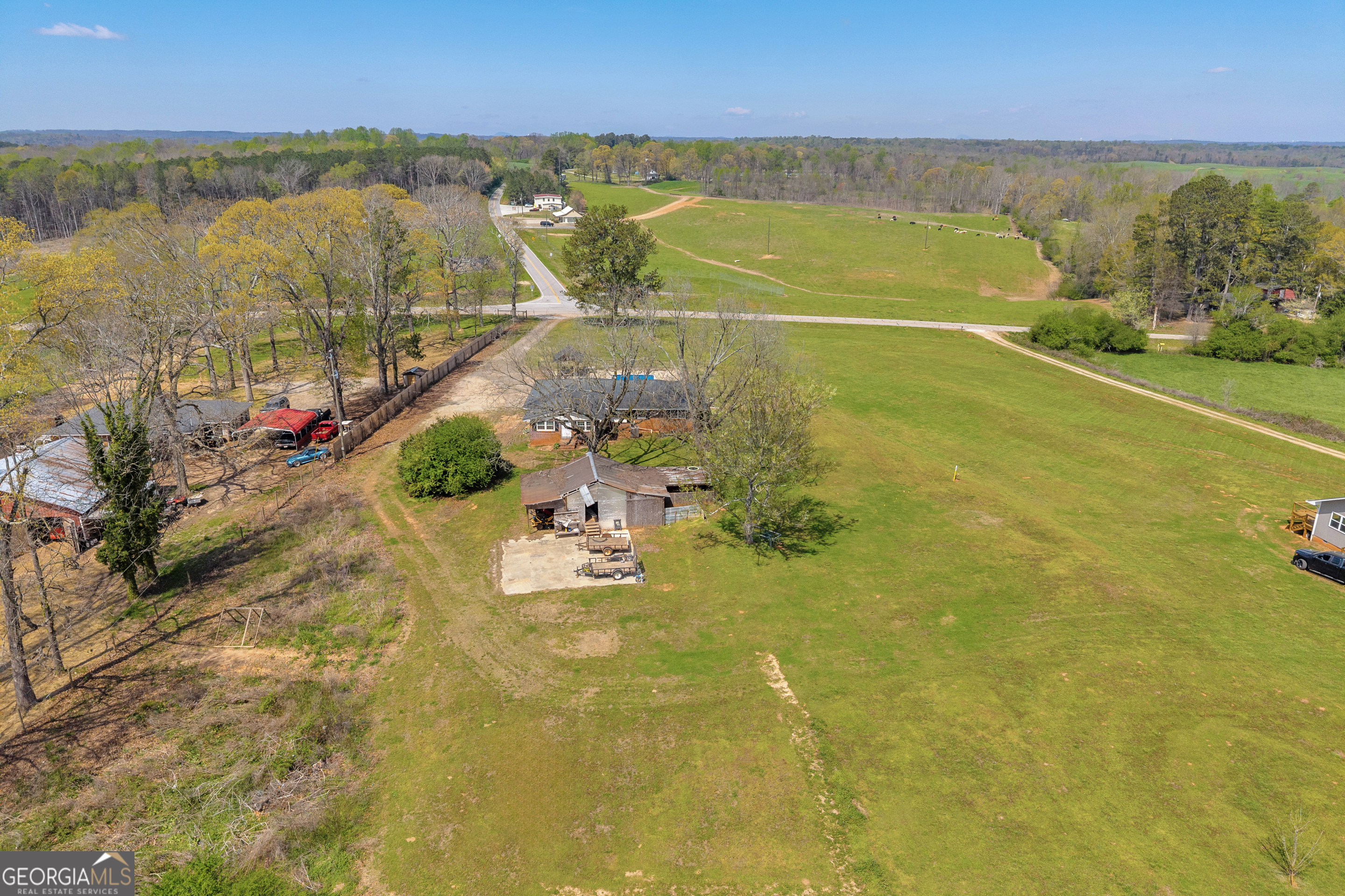 821 Highway 323 Gillsville GA 30543