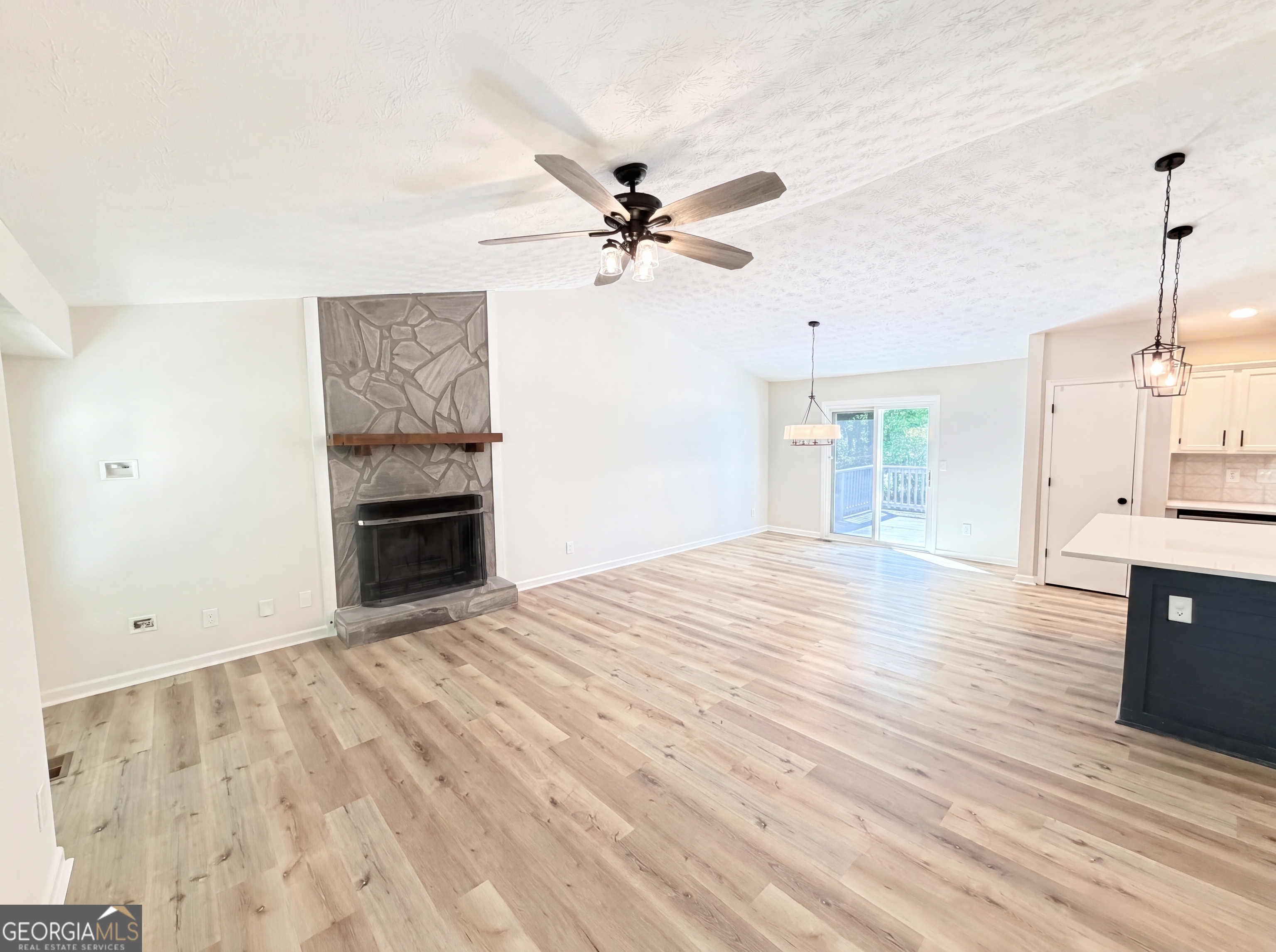 1327 Towne Harbor Trail Woodstock GA 30189