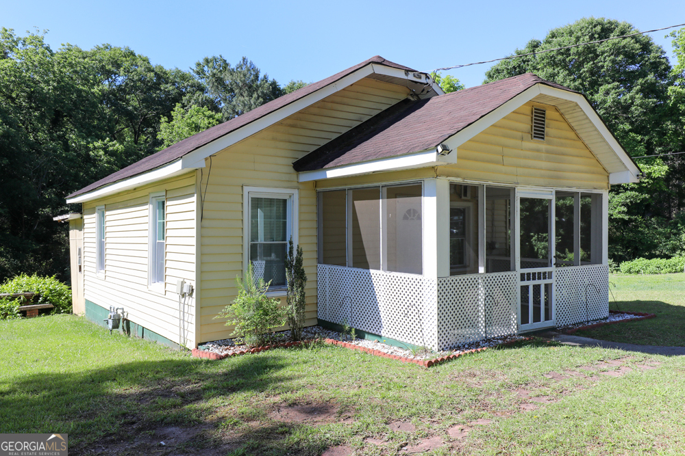 1186 E Tugalo Street Toccoa GA 30577