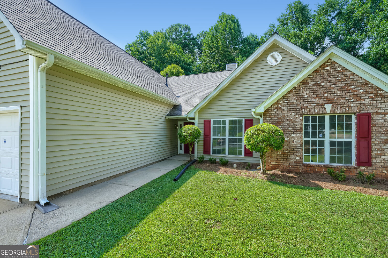 348 Lee Miller Drive Suwanee GA 30024