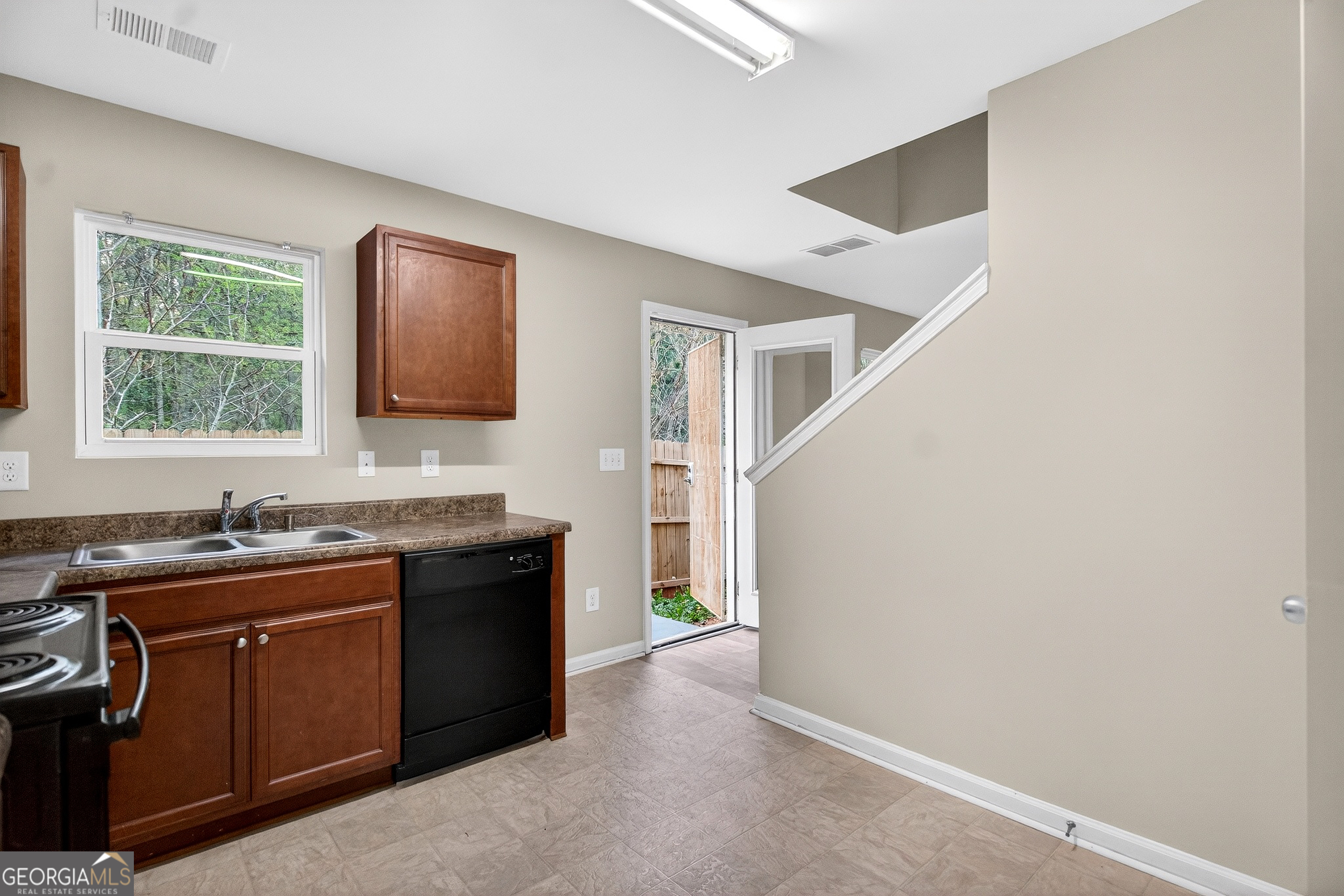 203 N Cary Street Lagrange GA 30241
