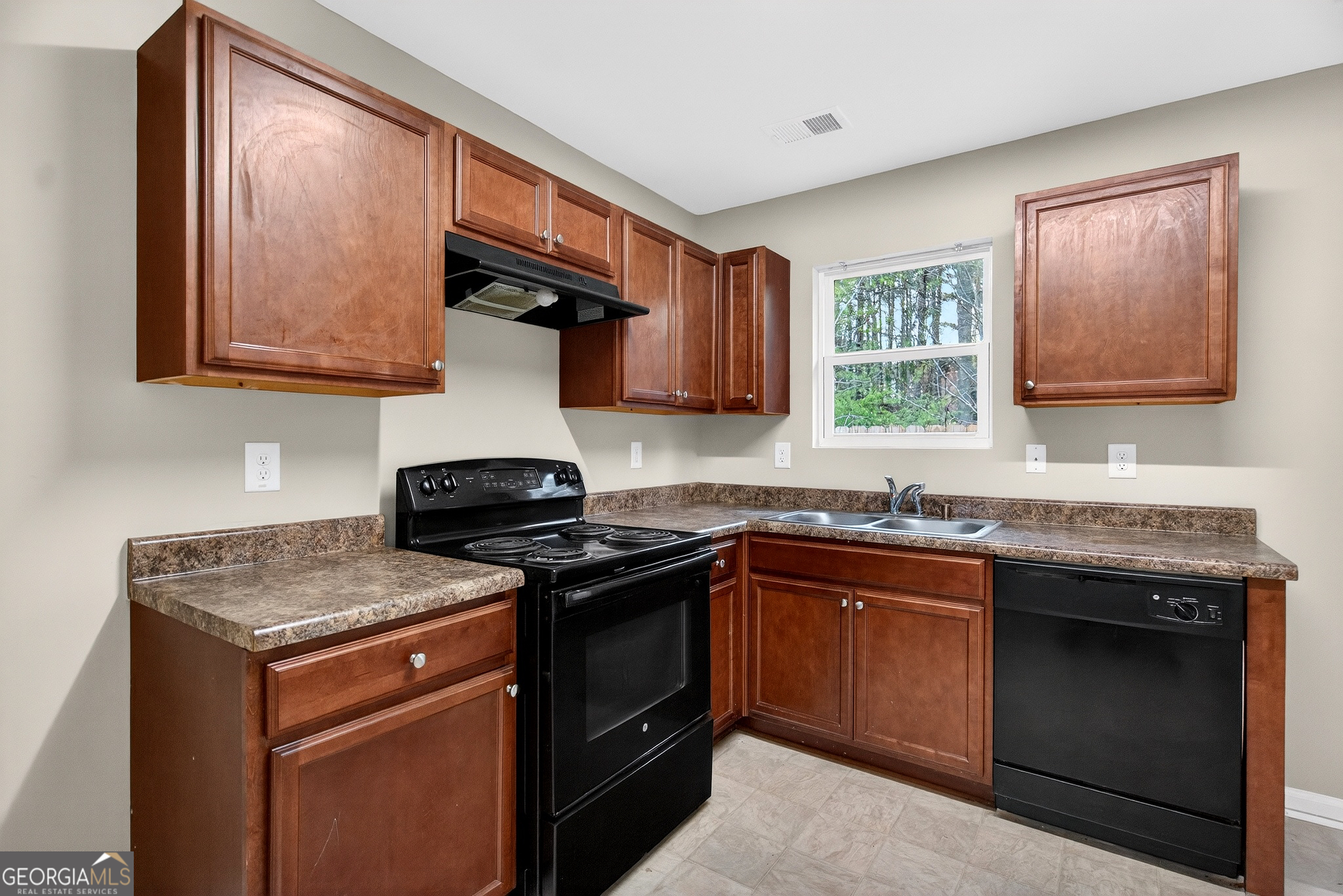 203 N Cary Street Lagrange GA 30241
