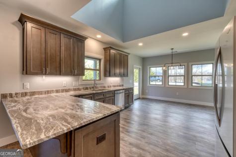 98 Brett Way Hiawassee GA 30546