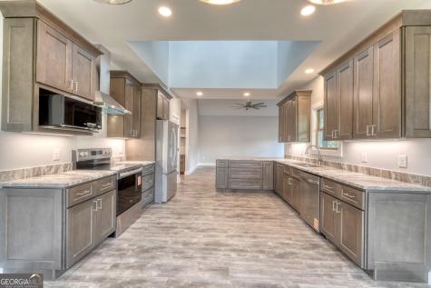 98 Brett Way Hiawassee GA 30546