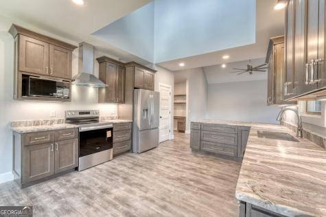 98 Brett Way Hiawassee GA 30546