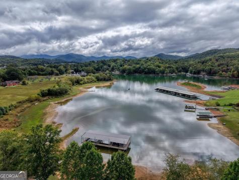 98 Brett Way Hiawassee GA 30546