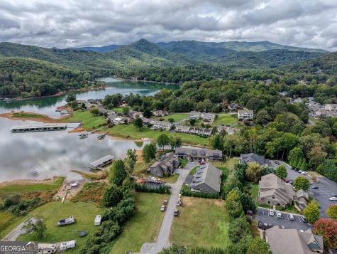 98 Brett Way Hiawassee GA 30546