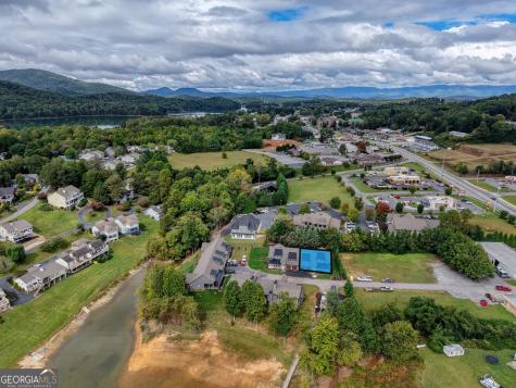 98 Brett Way Hiawassee GA 30546