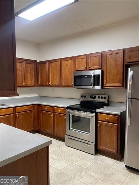 202 Hickory Jackson GA 30233
