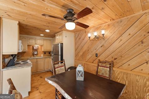 427 Cross Creek Road Mineral Bluff GA 30559
