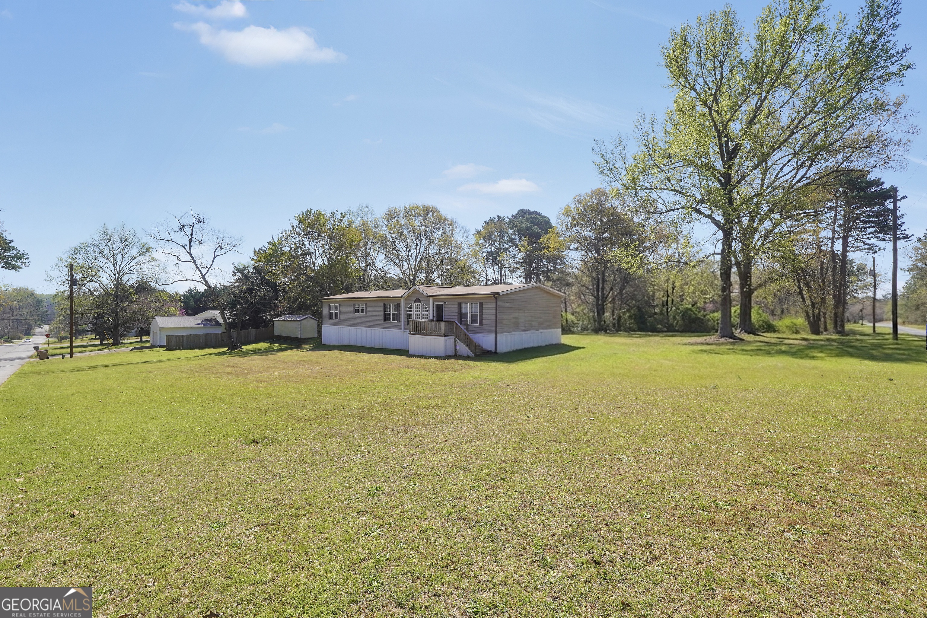 90 Forest Road Stockbridge GA 30281