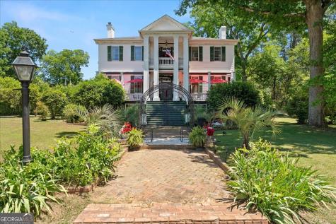 301 S Alexander Avenue Washington GA 30673
