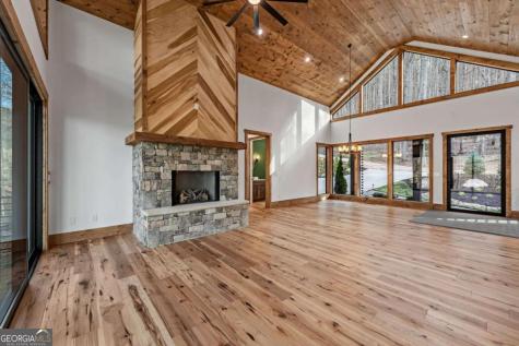 172 Grand Oaks Trail Morganton GA 30560