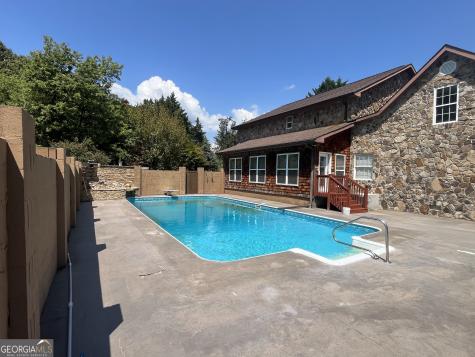 283 Meadow Lane Dahlonega GA 30533