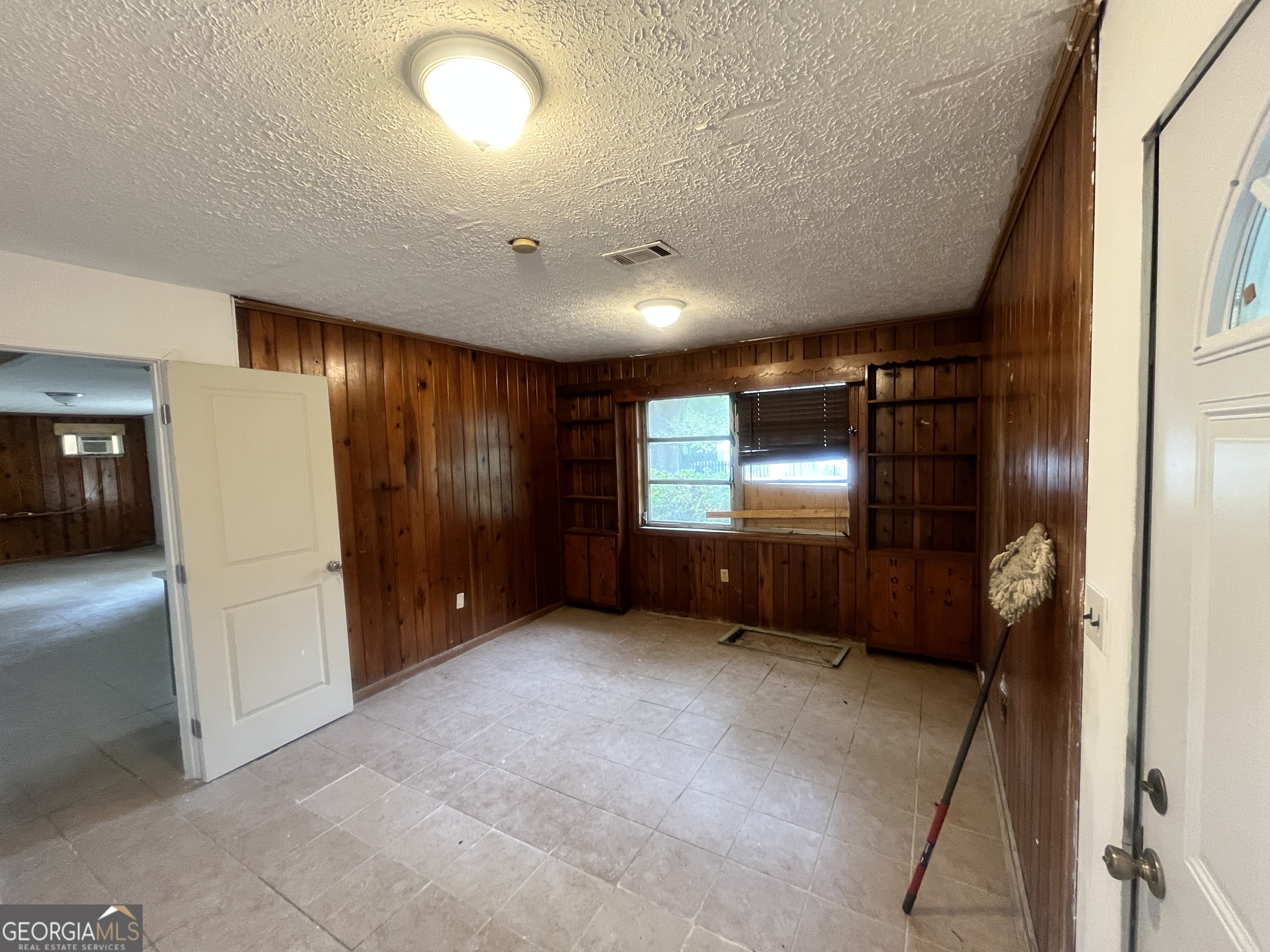 471 Ridgecrest Drive Riverdale GA 30274