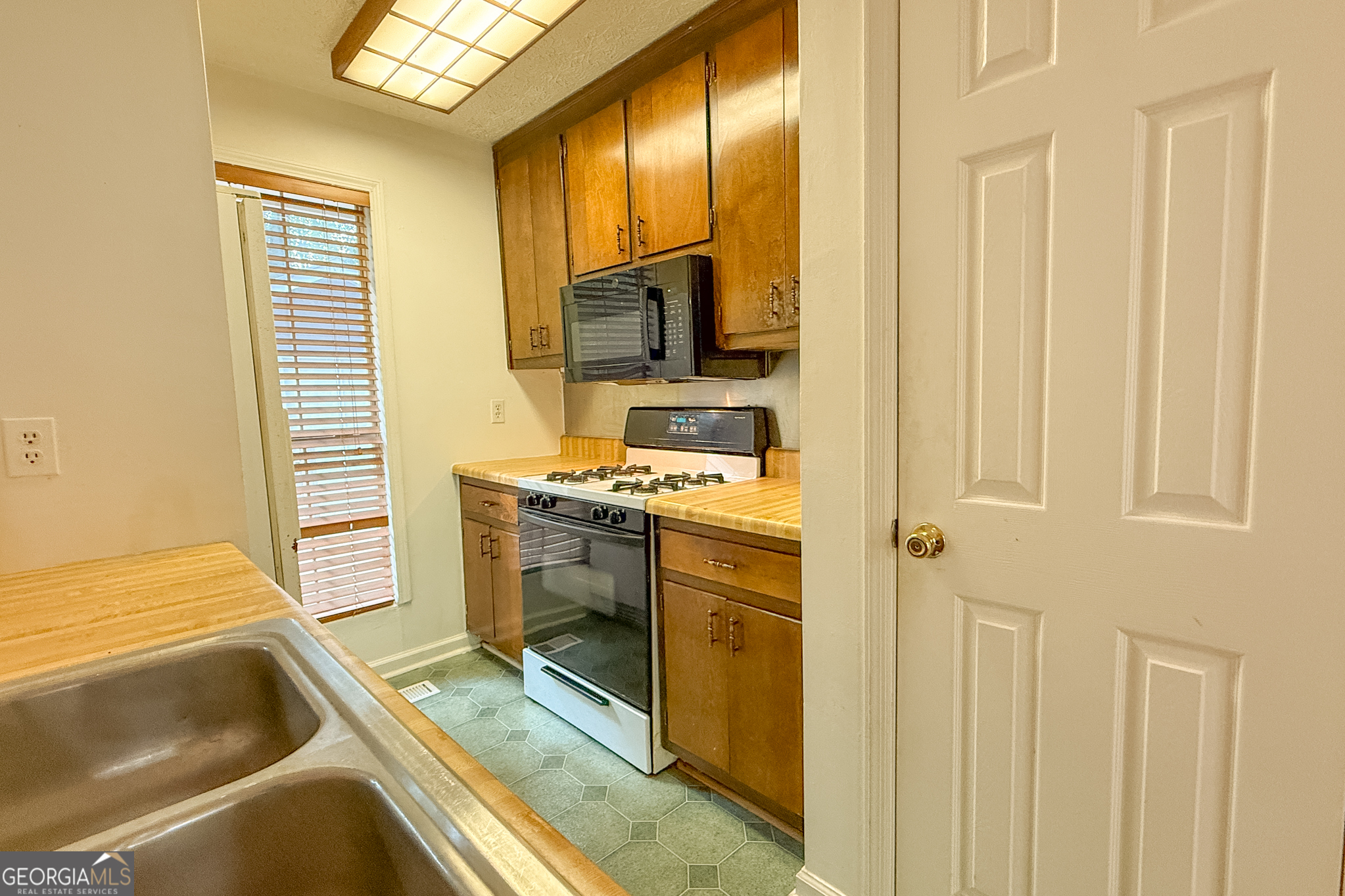 14375 Highway 19 Griffin GA 30224