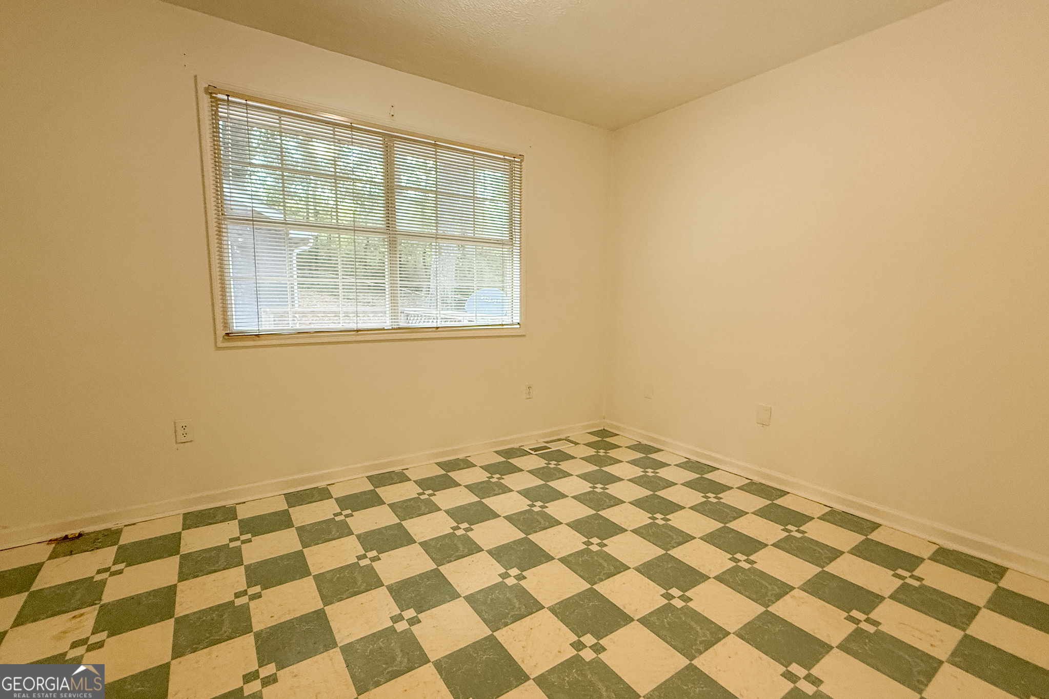 14375 Highway 19 Griffin GA 30224
