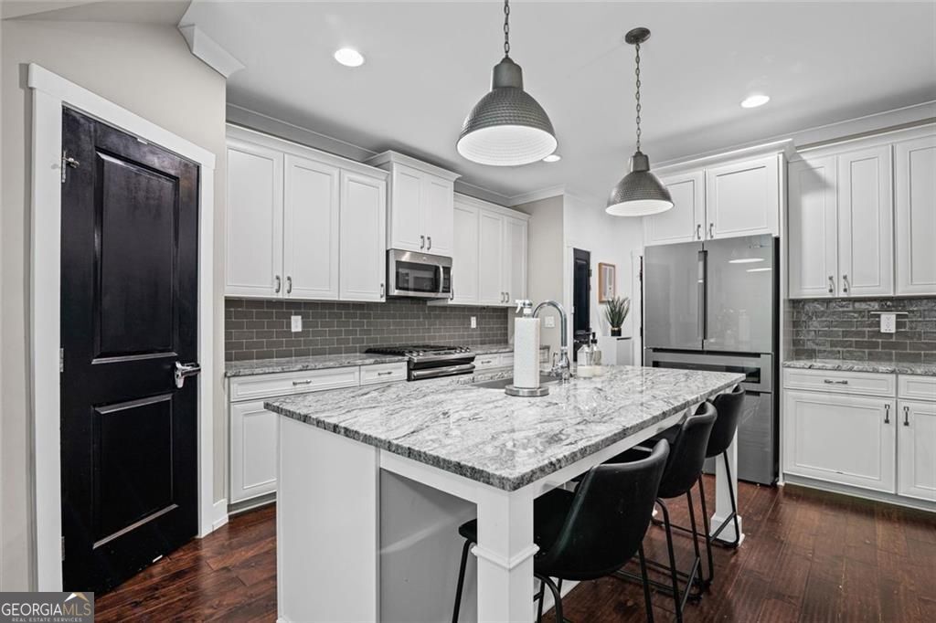138 Bellehaven Drive Woodstock GA 30188
