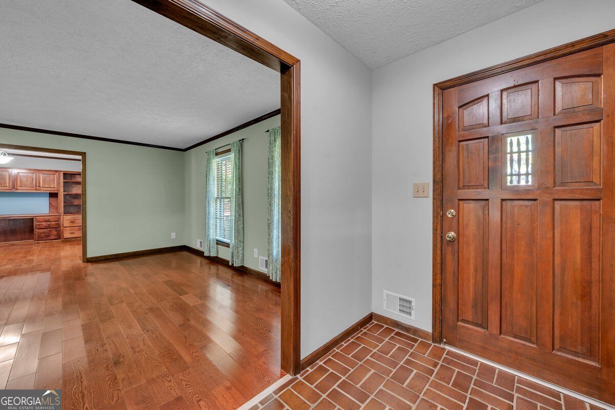 6620 New Hope Road Milner GA 30257
