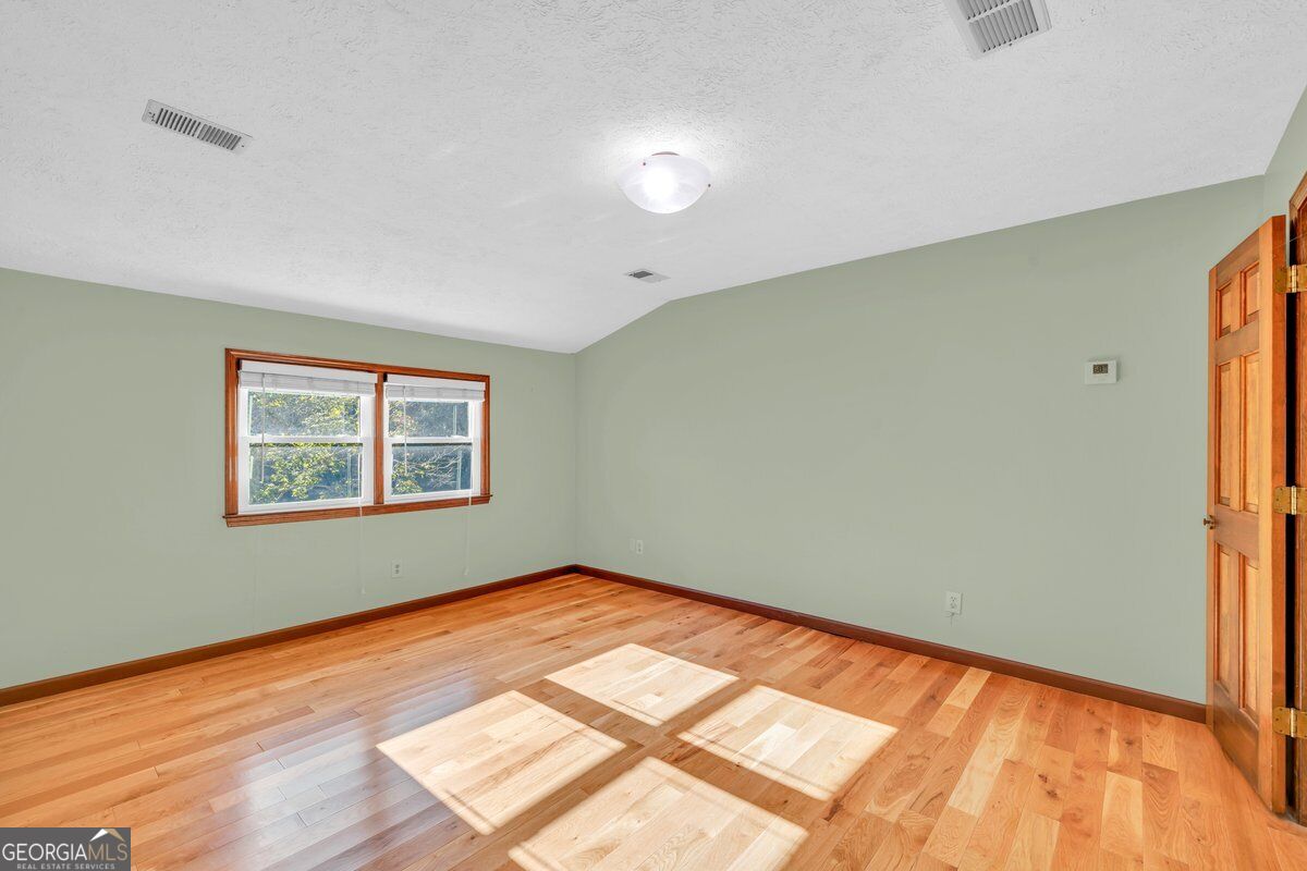 6620 New Hope Road Milner GA 30257