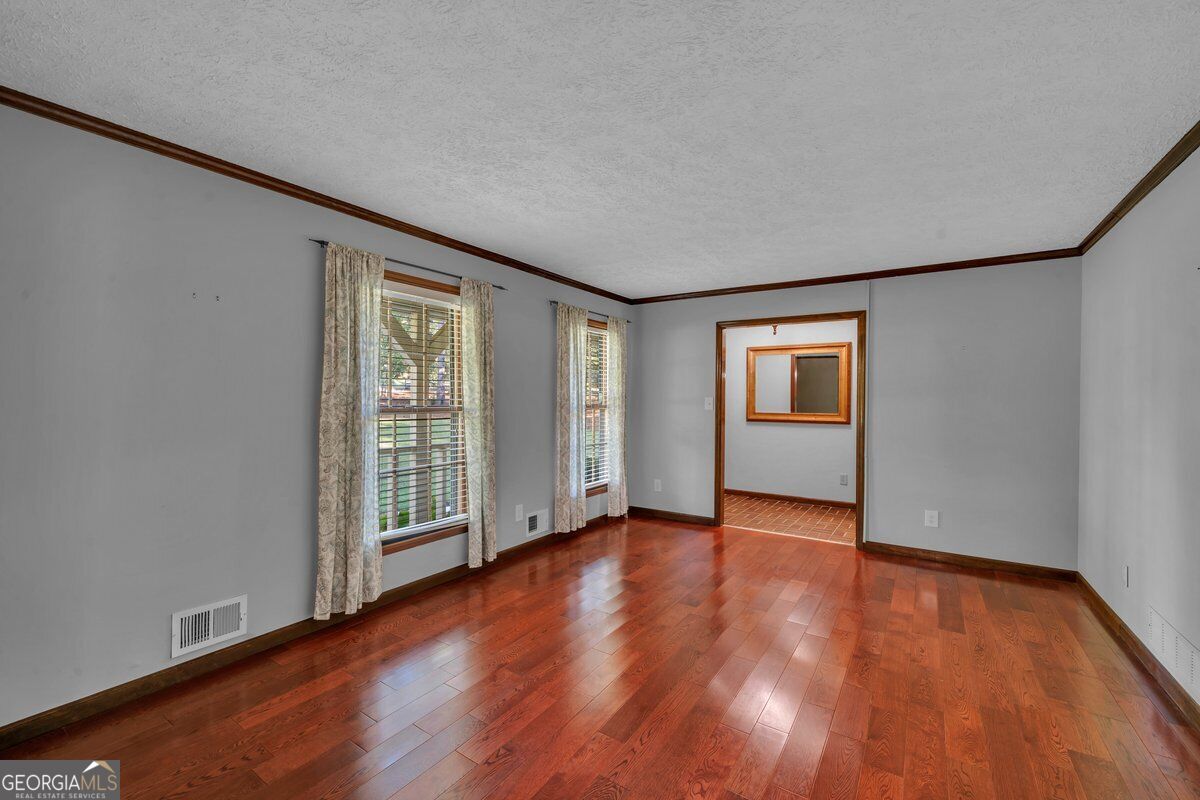 6620 New Hope Road Milner GA 30257
