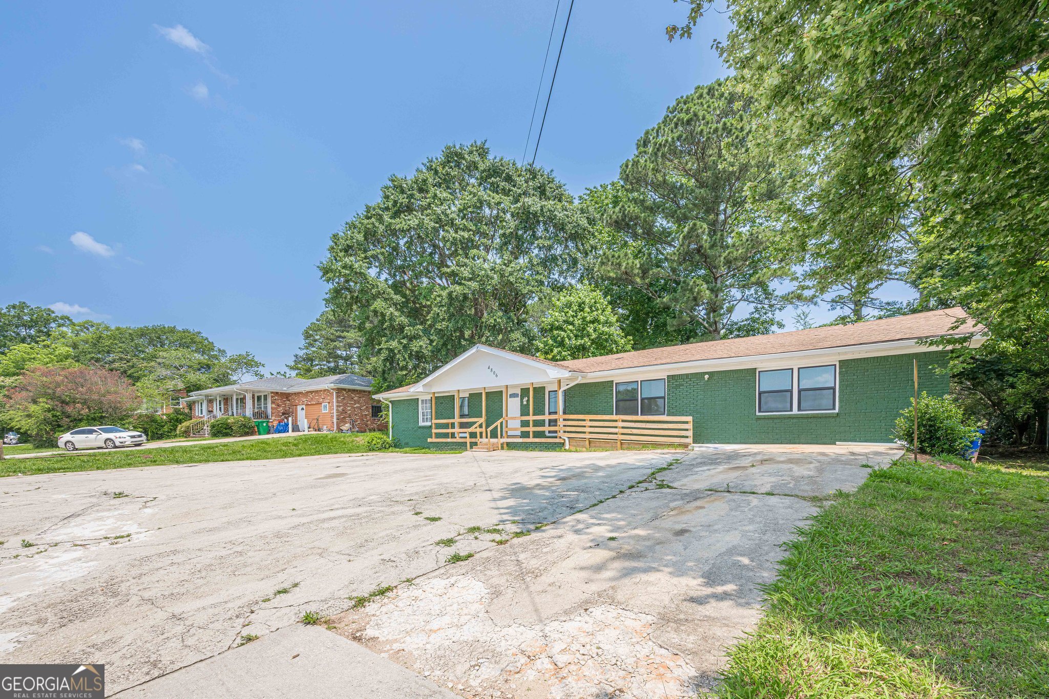 4806 Rockbridge Road Stone Mountain GA 30083