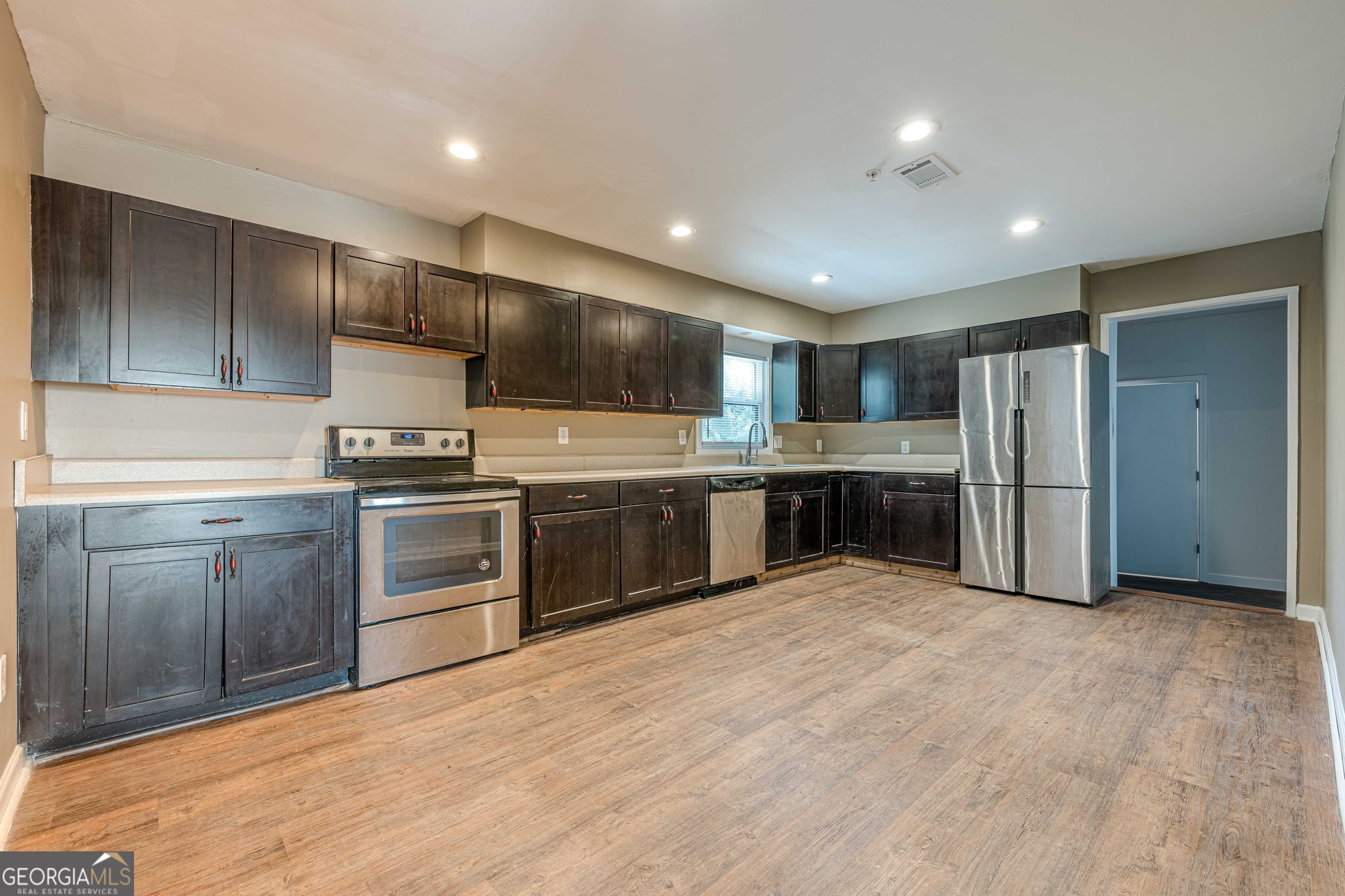 4806 Rockbridge Road Stone Mountain GA 30083