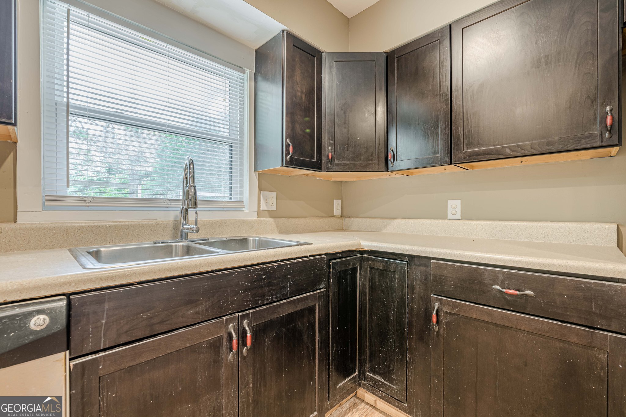 4806 Rockbridge Road Stone Mountain GA 30083