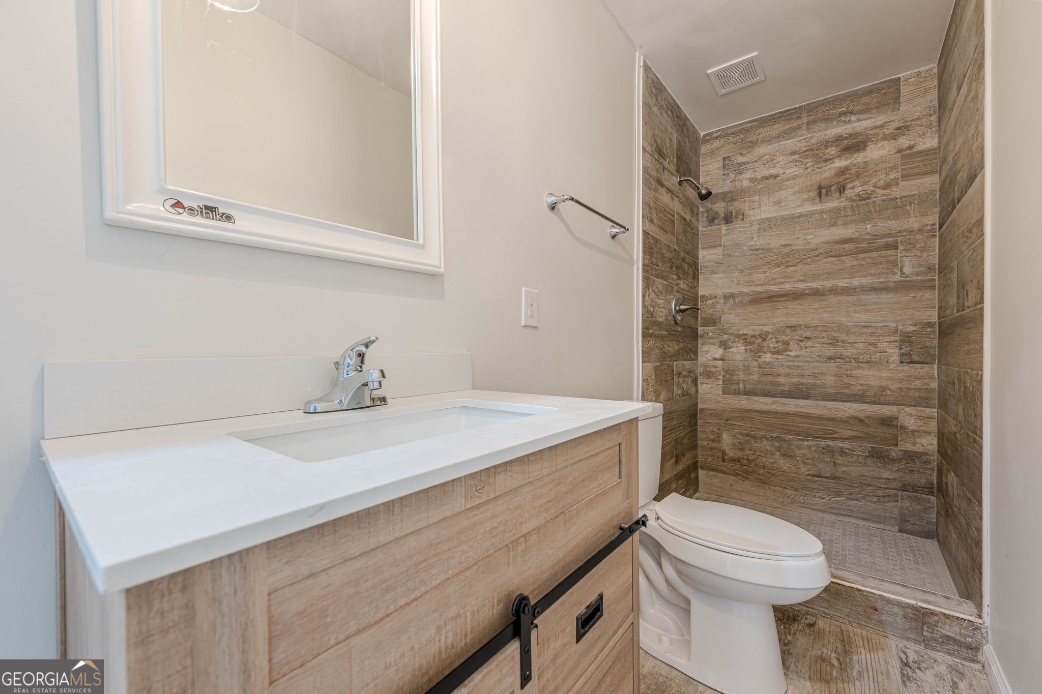 4806 Rockbridge Road Stone Mountain GA 30083