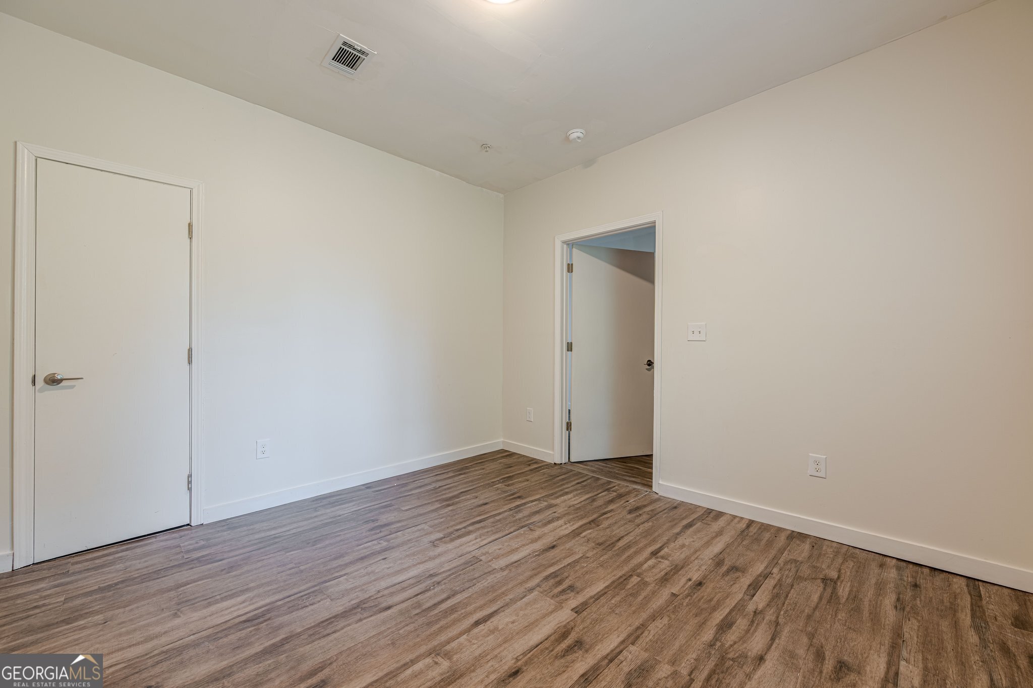 4806 Rockbridge Road Stone Mountain GA 30083