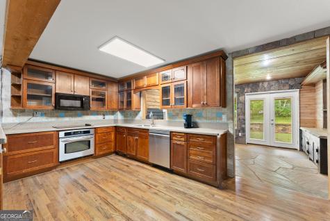 438 Dixon Drive Cleveland GA 30528
