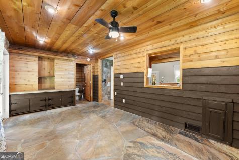 438 Dixon Drive Cleveland GA 30528