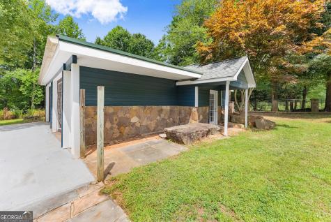 438 Dixon Drive Cleveland GA 30528