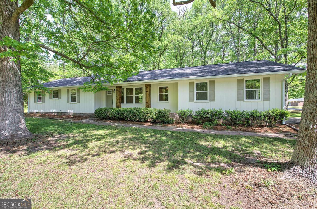 132 Echota Avenue NE Calhoun GA 30701