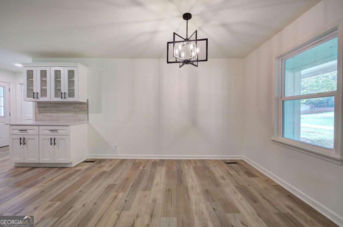 132 Echota Avenue NE Calhoun GA 30701