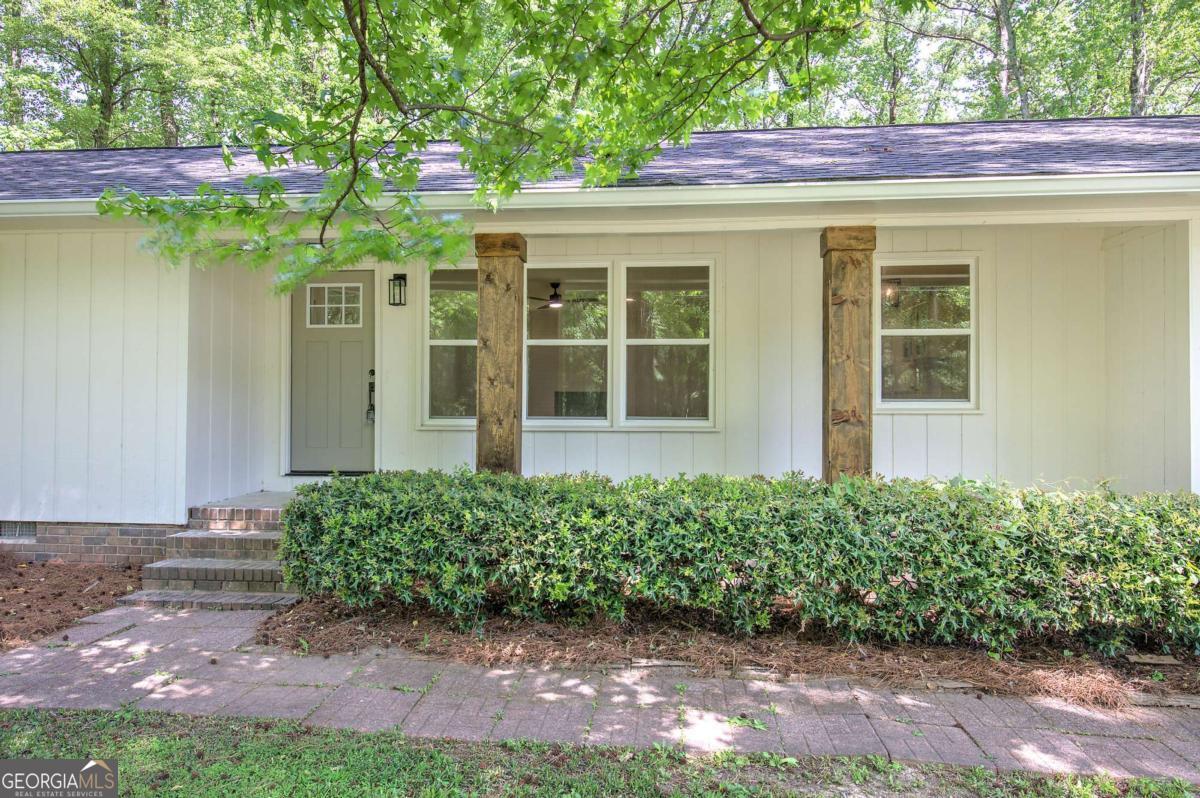 132 Echota Avenue NE Calhoun GA 30701