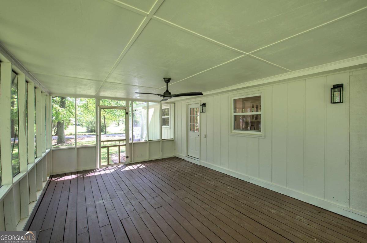 132 Echota Avenue NE Calhoun GA 30701