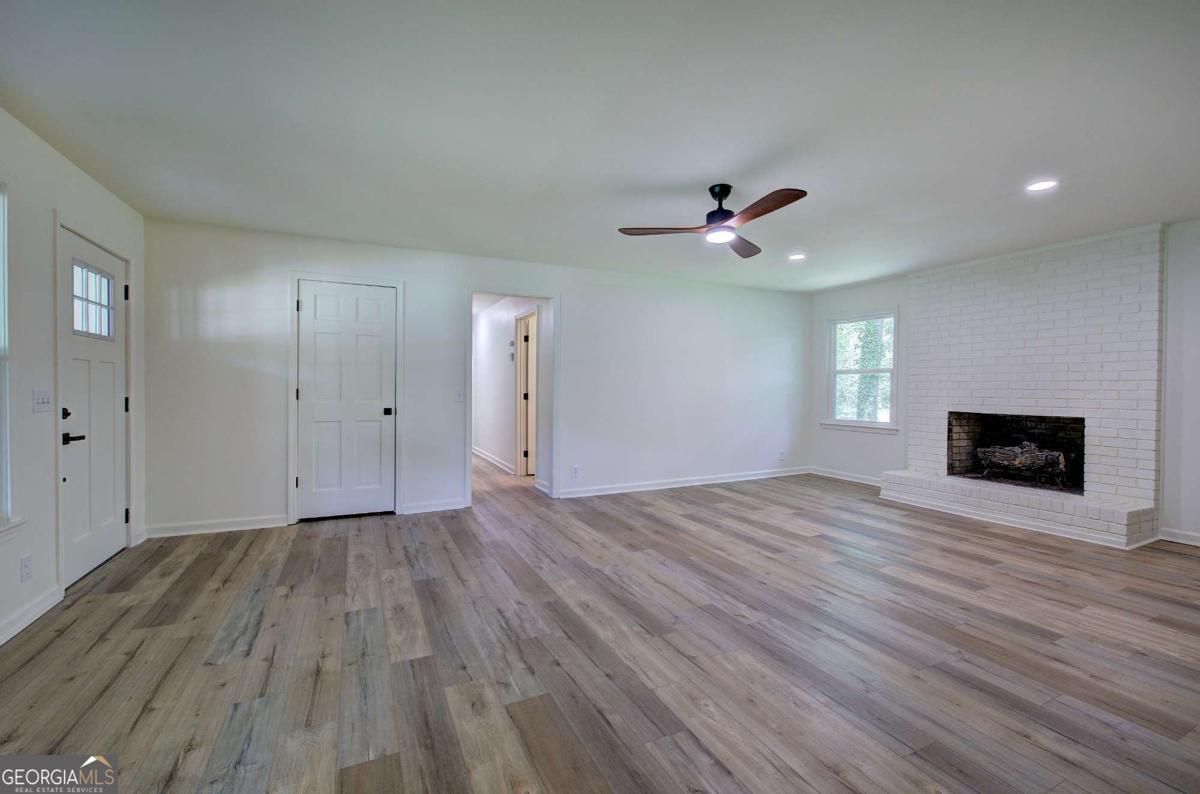 132 Echota Avenue NE Calhoun GA 30701