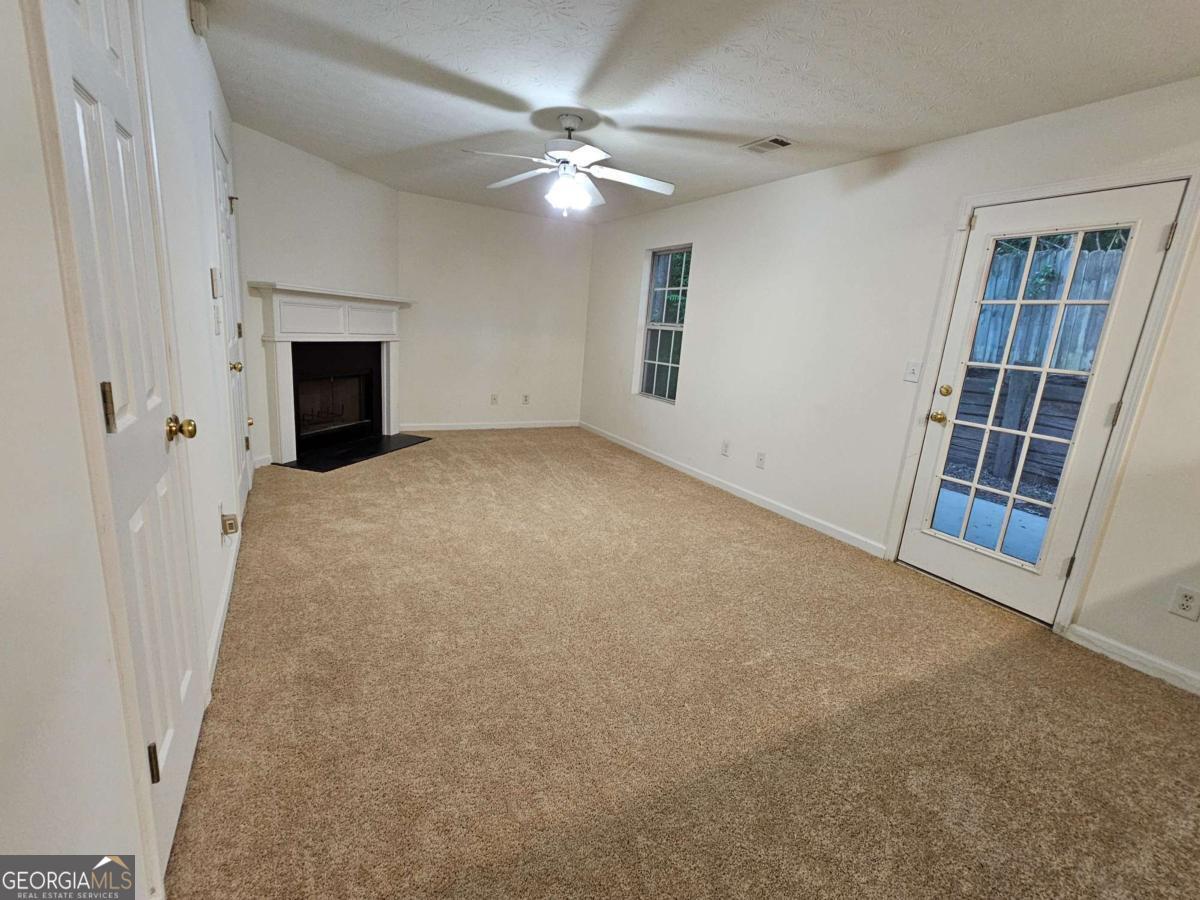 3287 River Lane SE Atlanta GA 30316