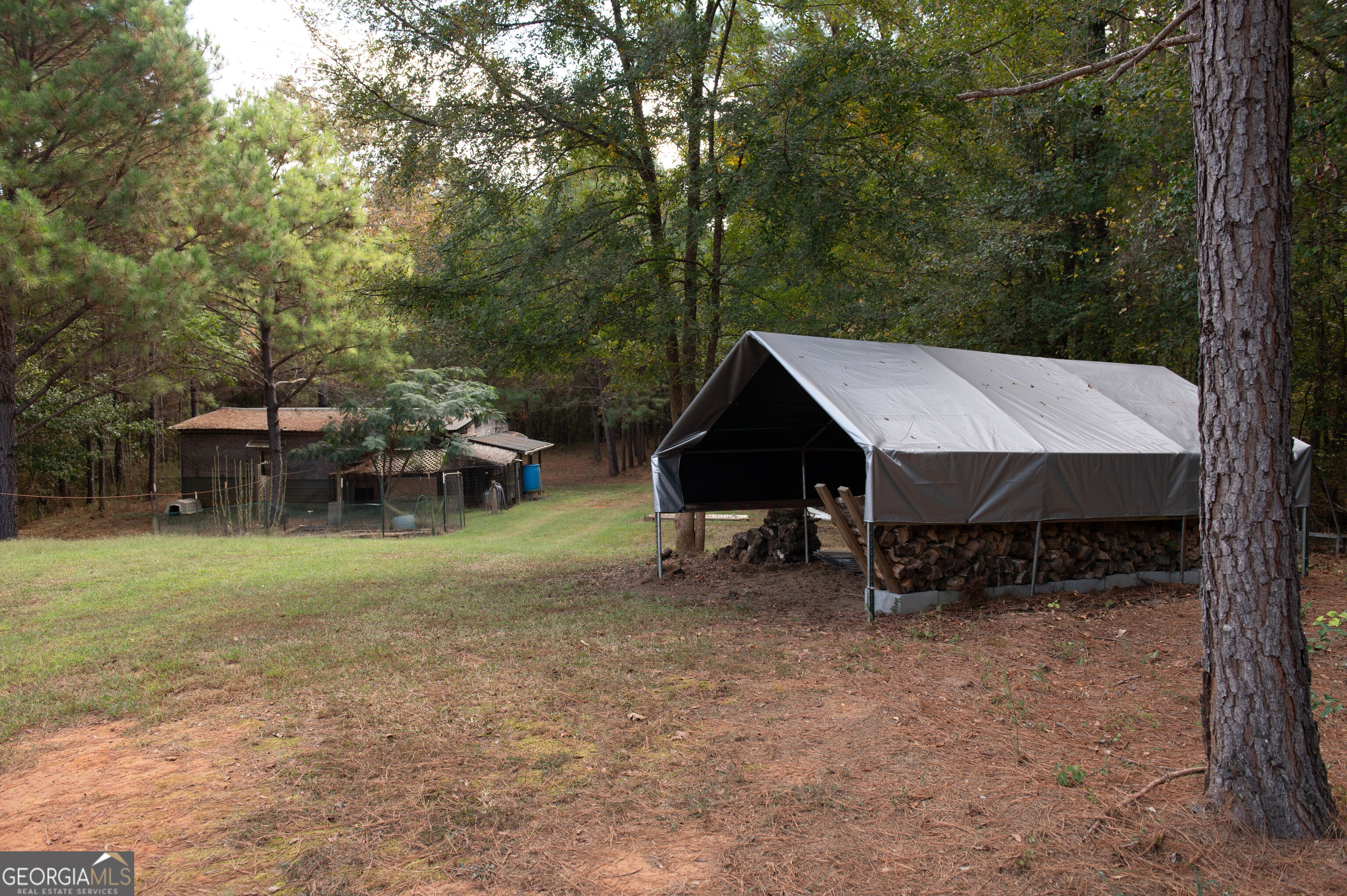 445 Hollis Road Yatesville GA 31097