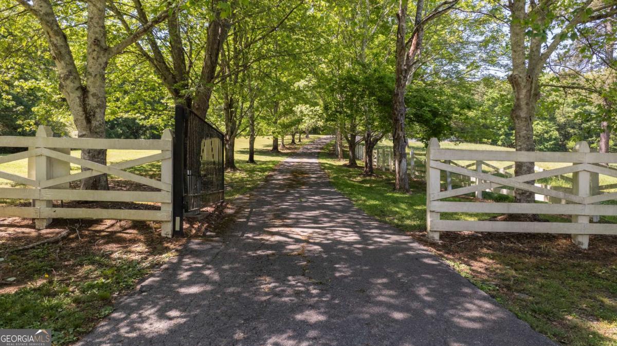 1044 Hutchings Mountain Road Rockmart GA 30153