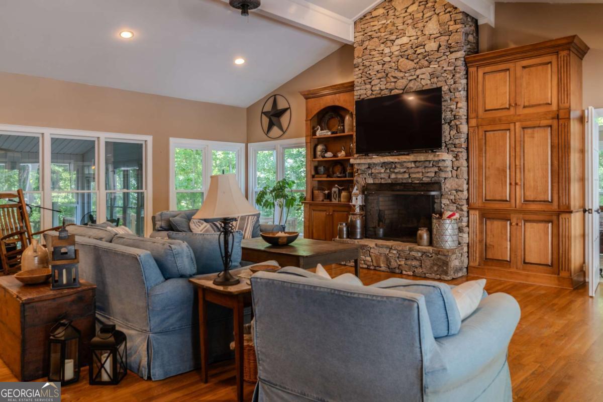 1044 Hutchings Mountain Road Rockmart GA 30153