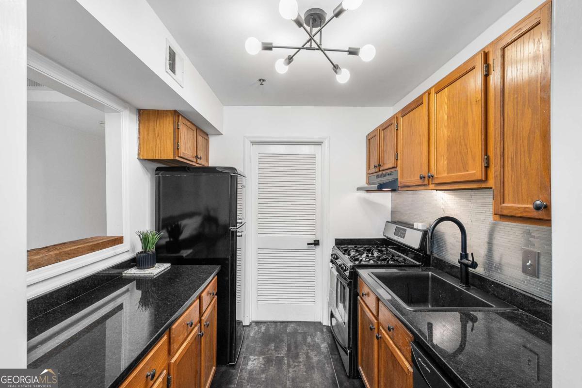 4624 Vinings Central Run SE Atlanta GA 30339