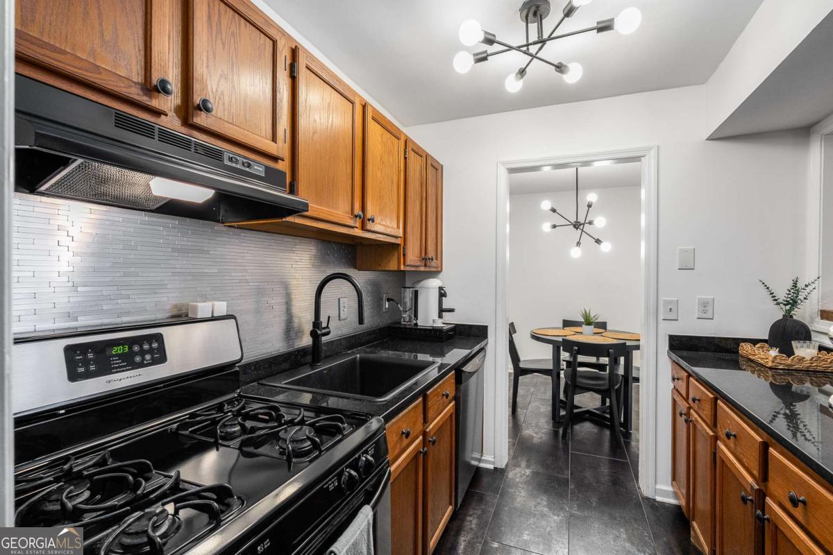 4624 Vinings Central Run SE Atlanta GA 30339