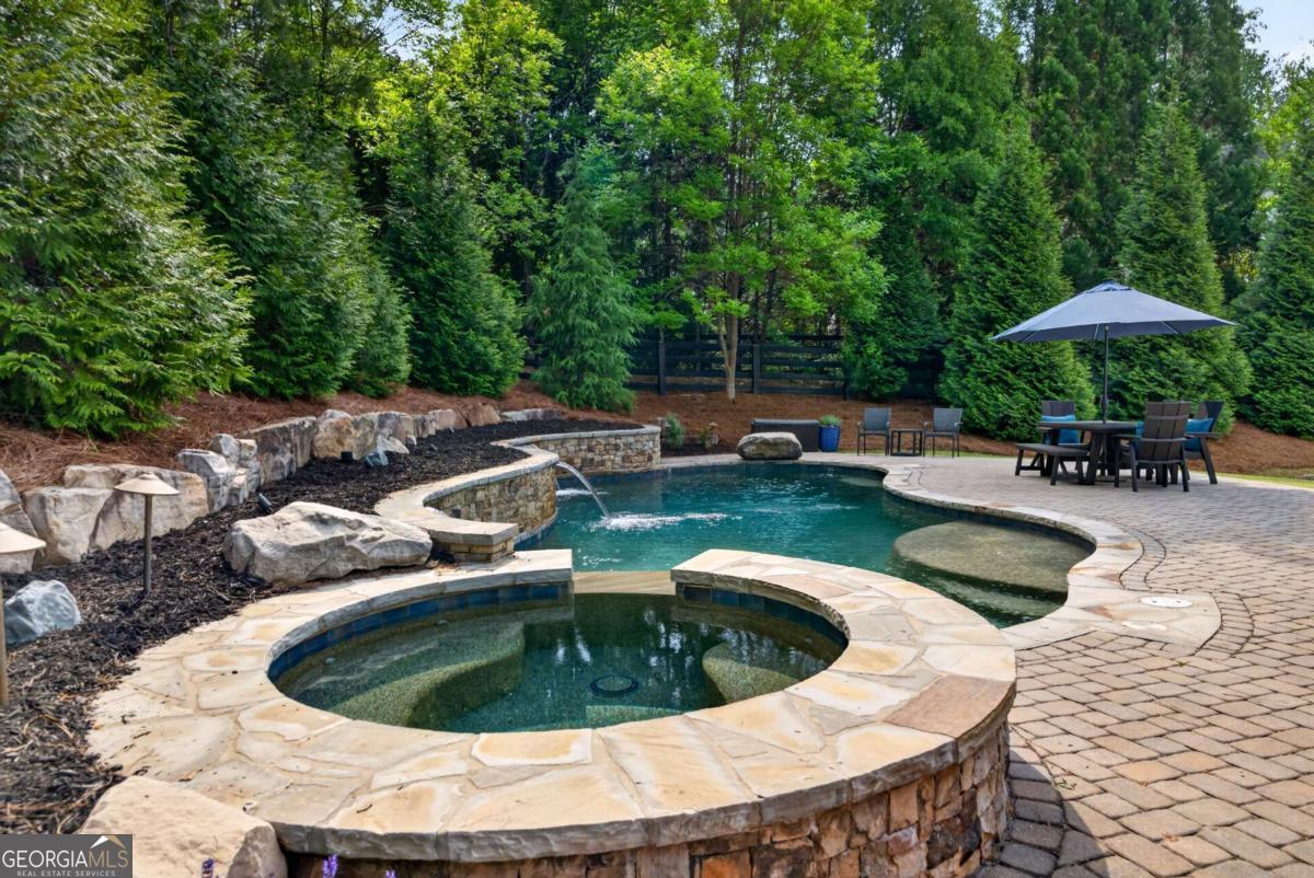 130 Providence Oaks Pointe Milton GA 30004