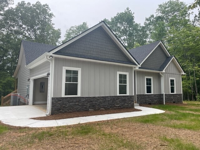 1001 Old Burnt Mountain Road Jasper GA 30143