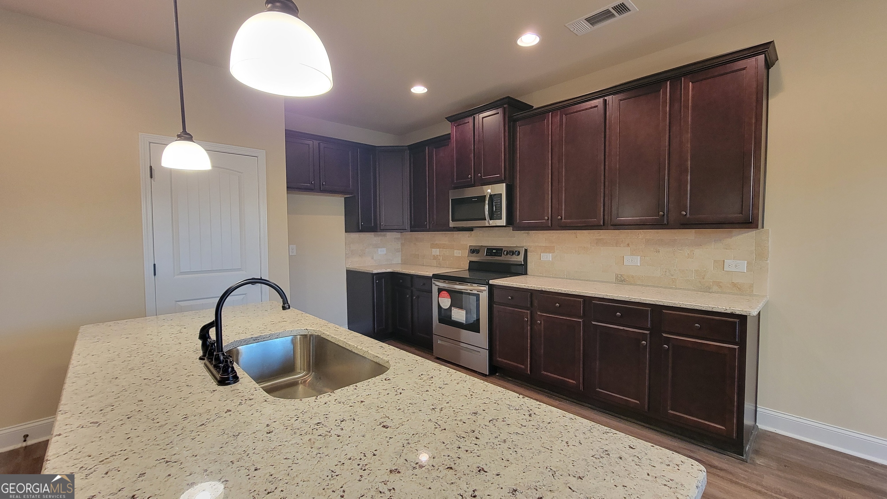 5652 Laney Drive Rex GA 30273