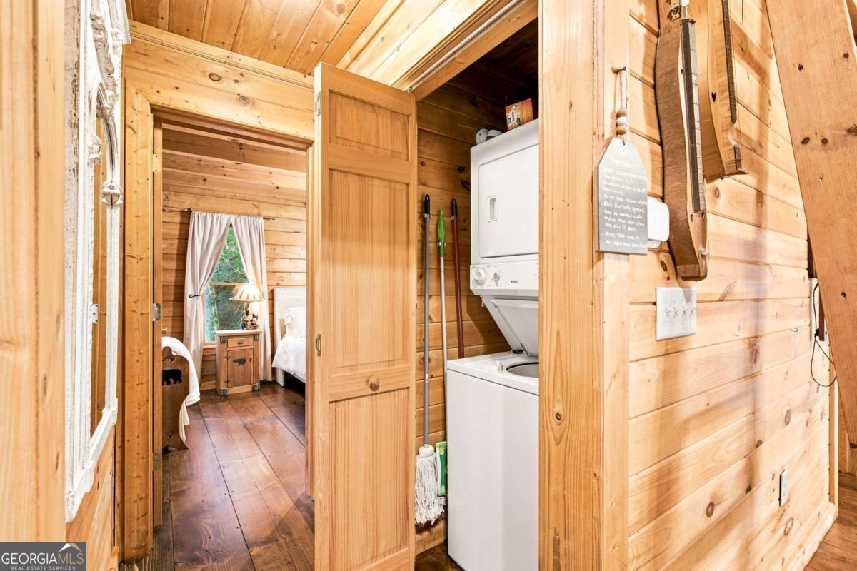 259 Sutton Ridge Way Ellijay GA 30540